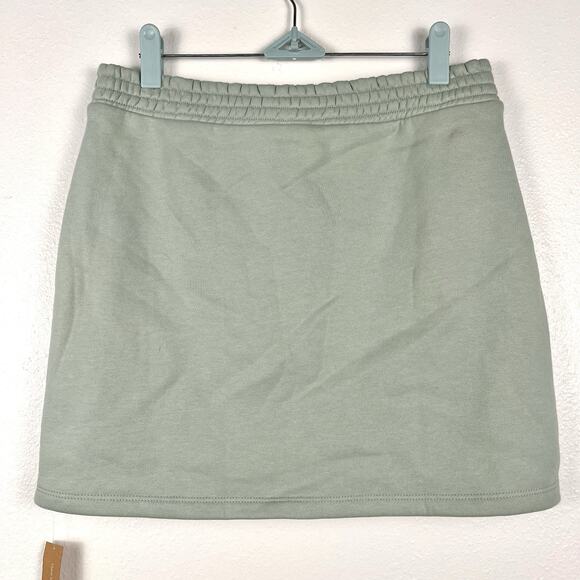 NWT Reformation Medium Newport Knit Celadon Green Casual Mini Sweat Skirt - Picture 4 of 7